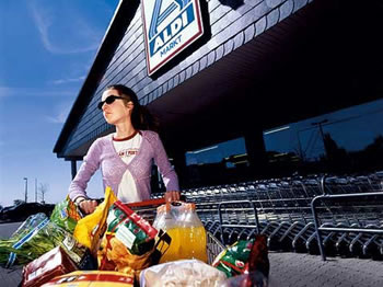 aldi-zena-kupac-midi