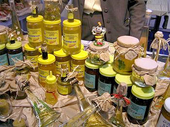 med-izlagacki-stand-midi